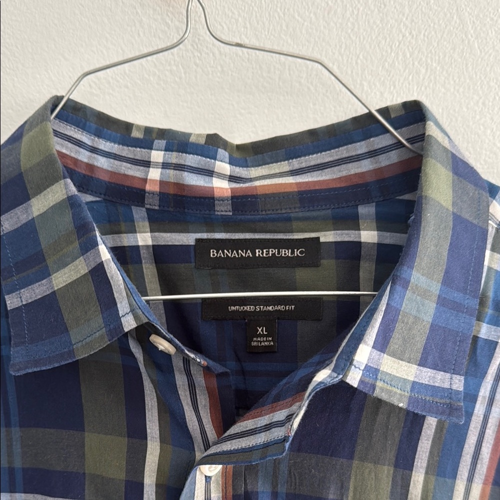 Banana Republic Blue and Green Casual Button Down Shirt